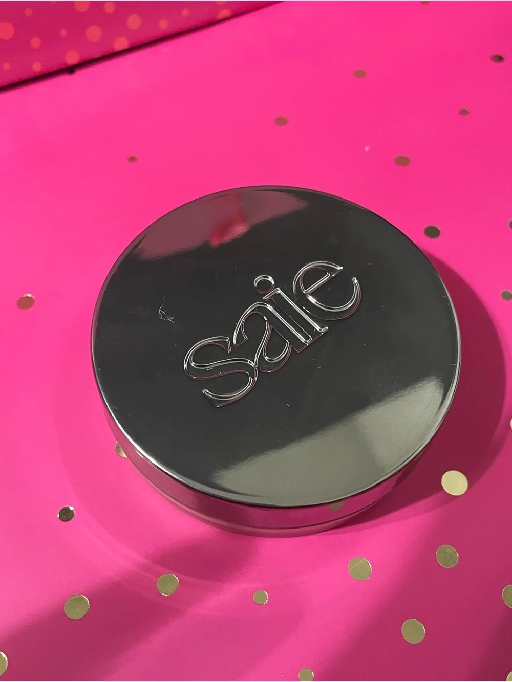 Saie translucent air set setting powder